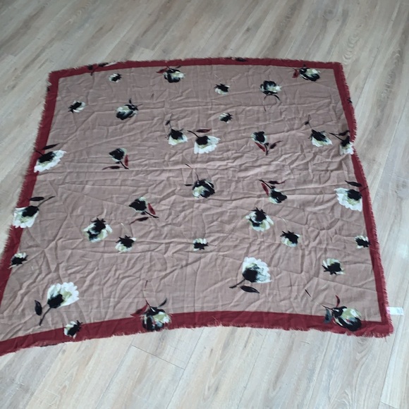 Maurices Large Square Floral Wrap Scarf - Picture 3 of 5